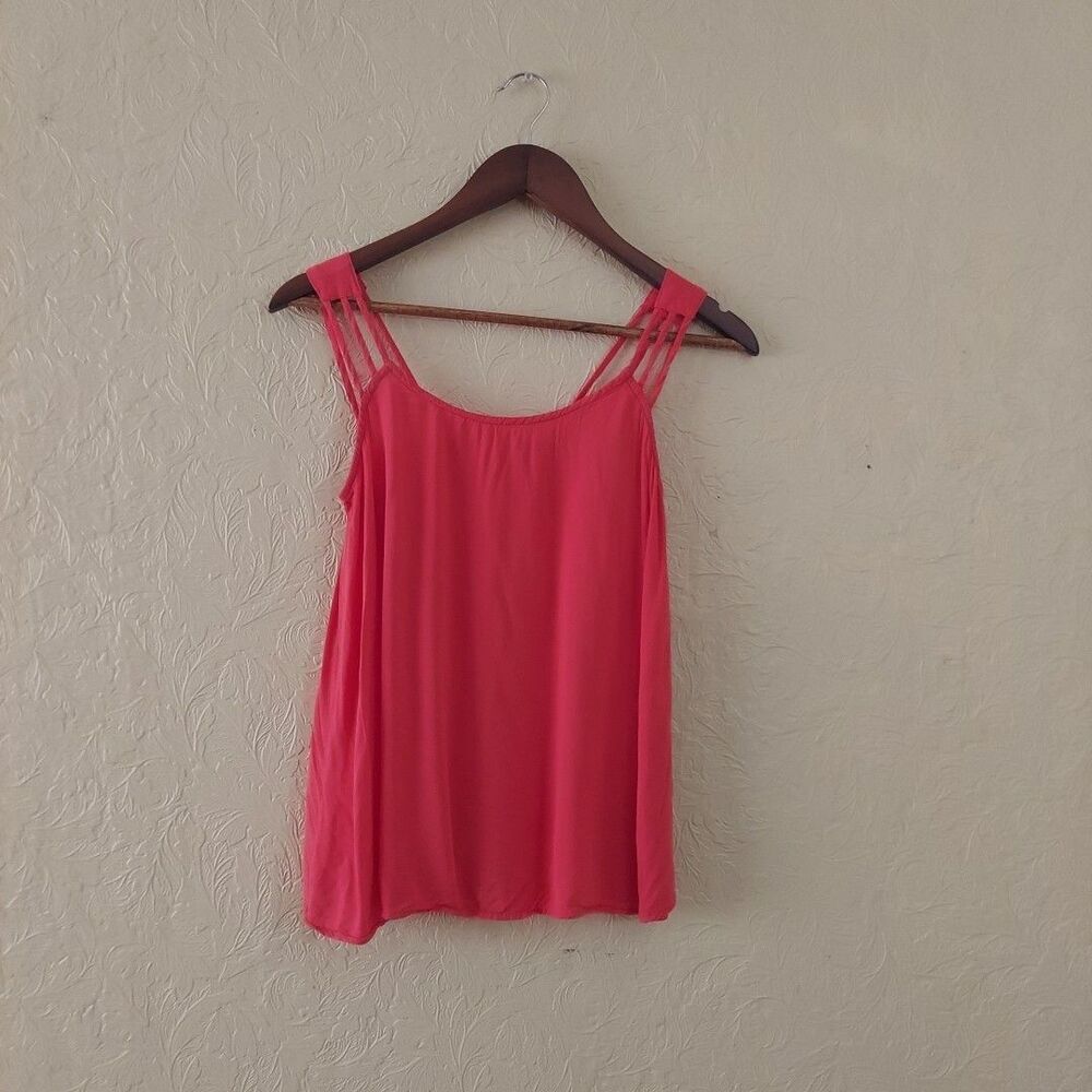 Soprano Pink Strappy Tank Top 100% Rayon Sz Small